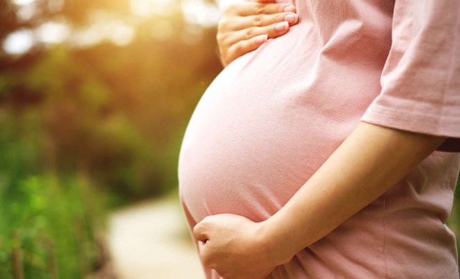 Bật mí 5 cách chọc thai nhi đạp giúp bé có phản xạ tốt hơn