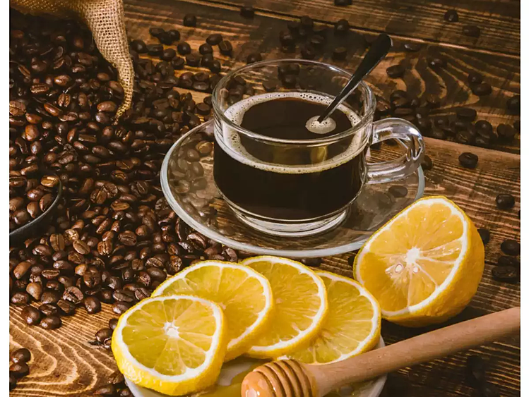 Cà phê pha nước chanh có giúp giảm cân?