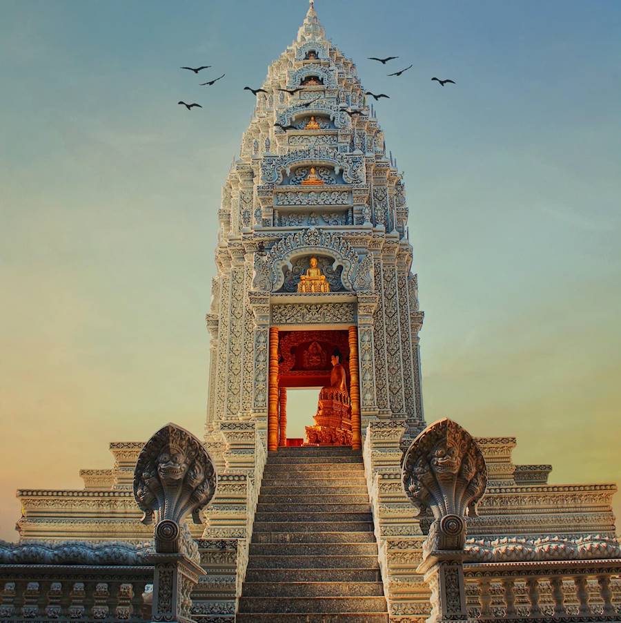 Chùa Som Rong là một trong những ngôi chùa tại Sóc Trăng nổi tiếng với các công trình kiến trúc độc đáo